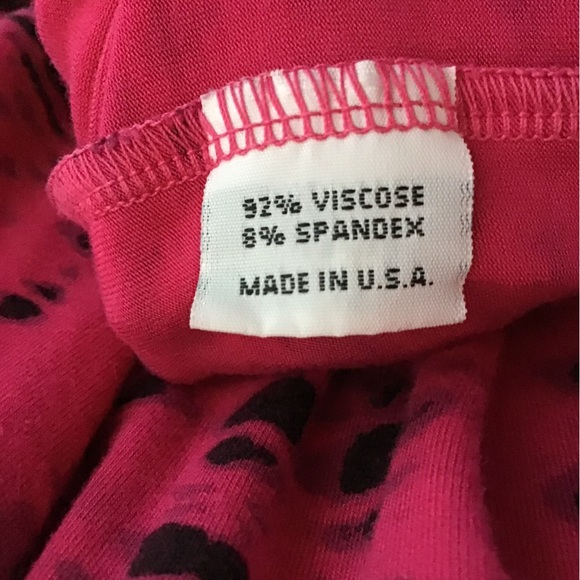 Vibrant Pink and Black Women's Tunic Top. - Picture 4 of 5